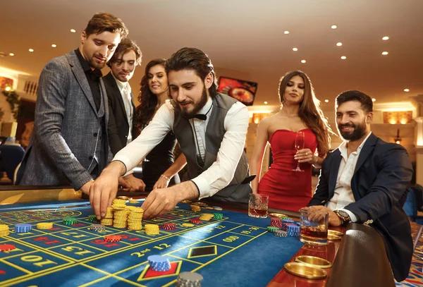 How the Jeetwin App Makes Online Gambling More Accessible